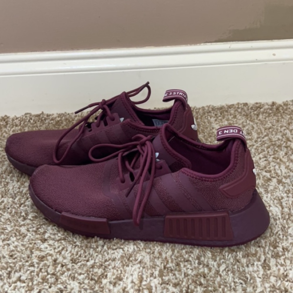 Adidas shoes worn once need gone